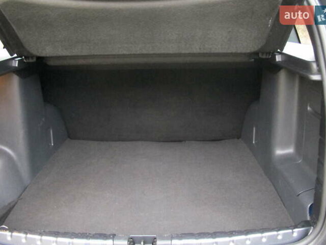 Серый Дачия Duster, объемом двигателя 1.6 л и пробегом 194 тыс. км за 10250 $, фото 17 на Automoto.ua