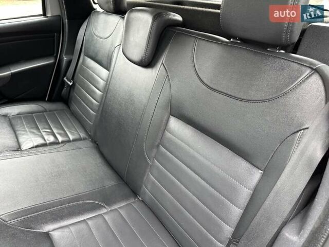 Сірий Дачія Duster, об'ємом двигуна 1.6 л та пробігом 210 тис. км за 9900 $, фото 28 на Automoto.ua