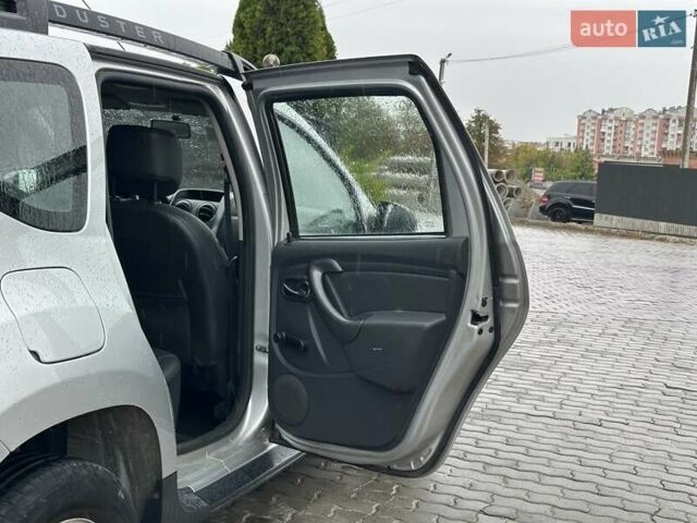 Серый Дачия Duster, объемом двигателя 1.6 л и пробегом 207 тыс. км за 8900 $, фото 31 на Automoto.ua