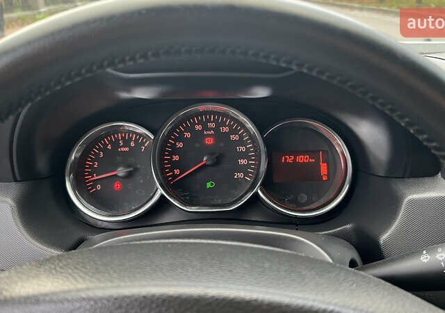 Сірий Дачія Duster, об'ємом двигуна 1.5 л та пробігом 172 тис. км за 11300 $, фото 38 на Automoto.ua