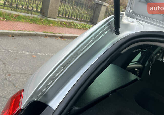 Сірий Дачія Duster, об'ємом двигуна 1.5 л та пробігом 172 тис. км за 11300 $, фото 46 на Automoto.ua