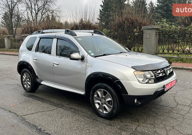 Сірий Дачія Duster, об'ємом двигуна 1.5 л та пробігом 172 тис. км за 11300 $, фото 2 на Automoto.ua