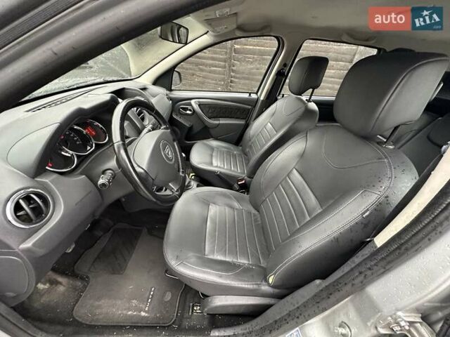 Серый Дачия Duster, объемом двигателя 1.6 л и пробегом 207 тыс. км за 8700 $, фото 14 на Automoto.ua