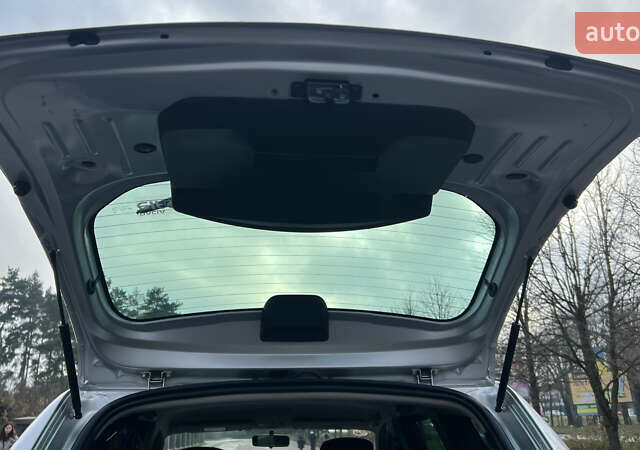 Сірий Дачія Duster, об'ємом двигуна 1.5 л та пробігом 172 тис. км за 11300 $, фото 52 на Automoto.ua