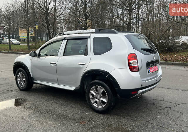 Сірий Дачія Duster, об'ємом двигуна 1.5 л та пробігом 172 тис. км за 11300 $, фото 10 на Automoto.ua