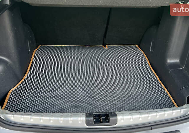 Сірий Дачія Duster, об'ємом двигуна 1.5 л та пробігом 172 тис. км за 11300 $, фото 50 на Automoto.ua