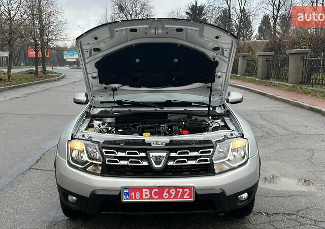 Сірий Дачія Duster, об'ємом двигуна 1.5 л та пробігом 172 тис. км за 11300 $, фото 54 на Automoto.ua