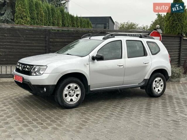 Серый Дачия Duster, объемом двигателя 1.6 л и пробегом 207 тыс. км за 8700 $, фото 2 на Automoto.ua
