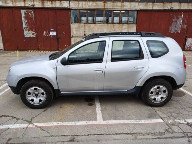 Серый Дачия Duster, объемом двигателя 1.6 л и пробегом 192 тыс. км за 2899 $, фото 1 на Automoto.ua