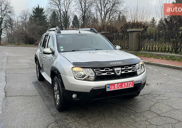 Сірий Дачія Duster, об'ємом двигуна 1.5 л та пробігом 172 тис. км за 11300 $, фото 1 на Automoto.ua