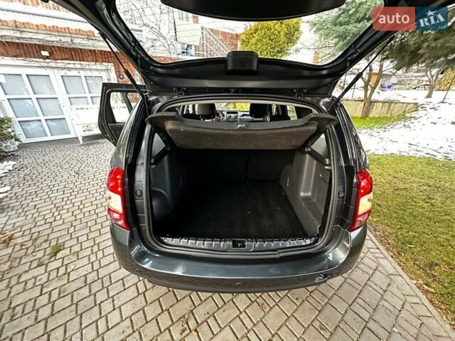 Сірий Дачія Duster, об'ємом двигуна 1.5 л та пробігом 151 тис. км за 9999 $, фото 13 на Automoto.ua