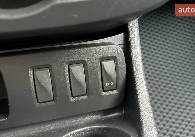 Сірий Дачія Duster, об'ємом двигуна 1.5 л та пробігом 172 тис. км за 11300 $, фото 44 на Automoto.ua