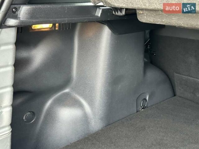 Сірий Дачія Duster, об'ємом двигуна 1.6 л та пробігом 210 тис. км за 9900 $, фото 34 на Automoto.ua