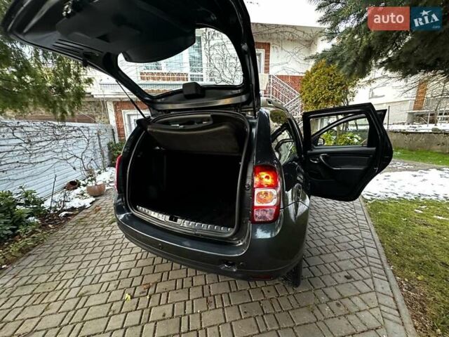 Сірий Дачія Duster, об'ємом двигуна 1.5 л та пробігом 151 тис. км за 9999 $, фото 35 на Automoto.ua