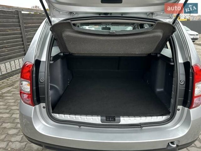 Сірий Дачія Duster, об'ємом двигуна 1.6 л та пробігом 210 тис. км за 9900 $, фото 31 на Automoto.ua