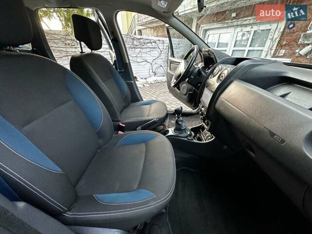 Сірий Дачія Duster, об'ємом двигуна 1.5 л та пробігом 151 тис. км за 9999 $, фото 18 на Automoto.ua