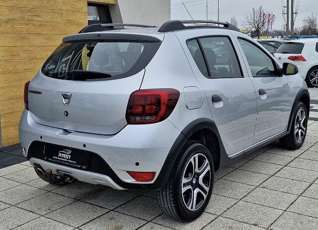 Сірий Дачія Duster, об'ємом двигуна 1.5 л та пробігом 128 тис. км за 8270 $, фото 2 на Automoto.ua