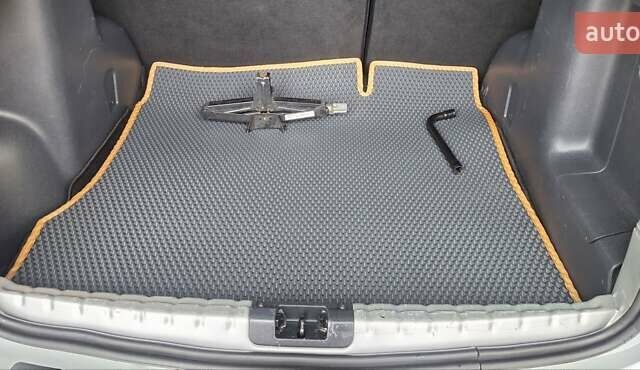 Серый Дачия Duster, объемом двигателя 1.5 л и пробегом 167 тыс. км за 11900 $, фото 36 на Automoto.ua