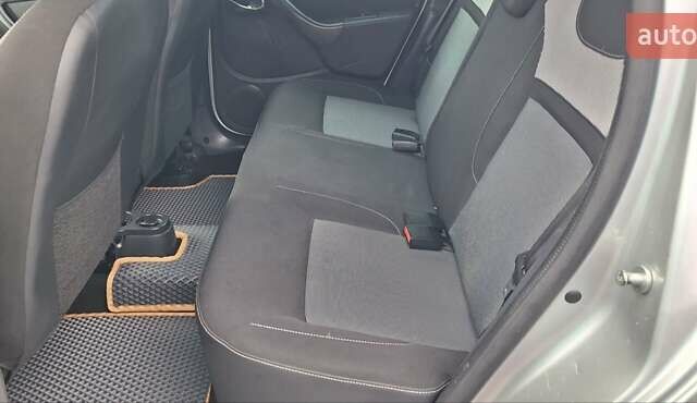 Серый Дачия Duster, объемом двигателя 1.5 л и пробегом 167 тыс. км за 11900 $, фото 53 на Automoto.ua