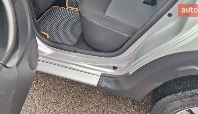 Серый Дачия Duster, объемом двигателя 1.5 л и пробегом 167 тыс. км за 11900 $, фото 58 на Automoto.ua