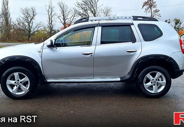 Сірий Дачія Duster, об'ємом двигуна 1.5 л та пробігом 167 тис. км за 11900 $, фото 3 на Automoto.ua