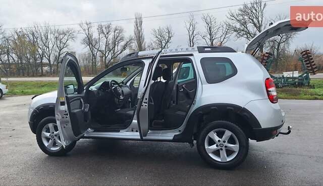 Серый Дачия Duster, объемом двигателя 1.5 л и пробегом 167 тыс. км за 11900 $, фото 92 на Automoto.ua