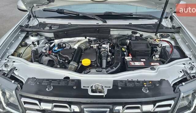 Серый Дачия Duster, объемом двигателя 1.5 л и пробегом 167 тыс. км за 11900 $, фото 38 на Automoto.ua