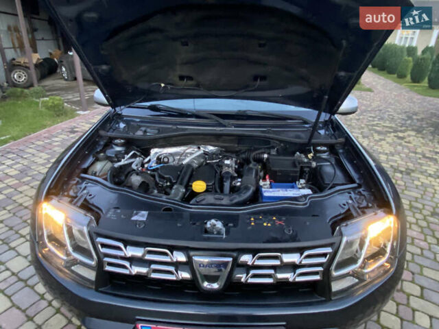 Серый Дачия Duster, объемом двигателя 1.5 л и пробегом 200 тыс. км за 12000 $, фото 43 на Automoto.ua