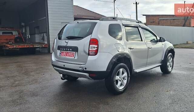 Серый Дачия Duster, объемом двигателя 1.5 л и пробегом 167 тыс. км за 11900 $, фото 5 на Automoto.ua