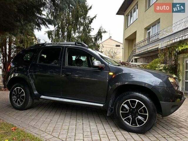 Серый Дачия Duster, объемом двигателя 1.5 л и пробегом 170 тыс. км за 10900 $, фото 4 на Automoto.ua