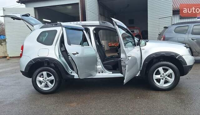 Серый Дачия Duster, объемом двигателя 1.5 л и пробегом 167 тыс. км за 11900 $, фото 96 на Automoto.ua