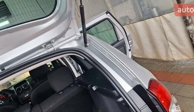 Серый Дачия Duster, объемом двигателя 1.5 л и пробегом 167 тыс. км за 11900 $, фото 34 на Automoto.ua