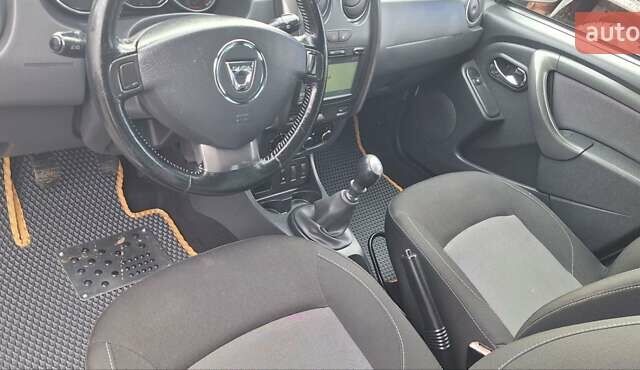 Серый Дачия Duster, объемом двигателя 1.5 л и пробегом 167 тыс. км за 11900 $, фото 51 на Automoto.ua