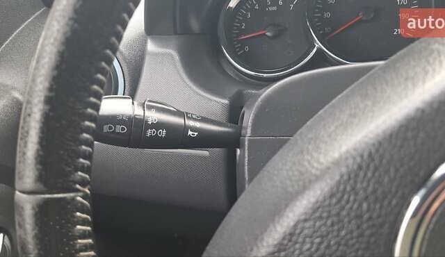 Серый Дачия Duster, объемом двигателя 1.5 л и пробегом 167 тыс. км за 11900 $, фото 111 на Automoto.ua