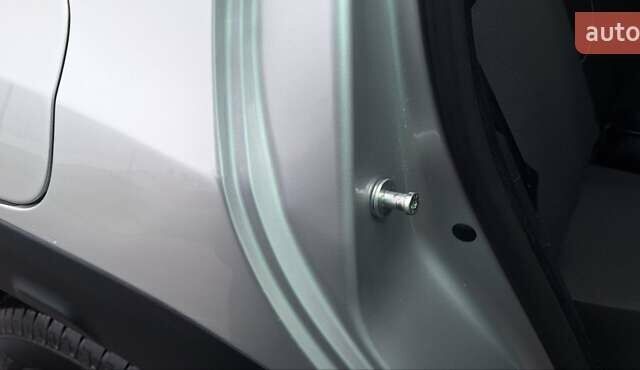 Серый Дачия Duster, объемом двигателя 1.5 л и пробегом 167 тыс. км за 11900 $, фото 80 на Automoto.ua