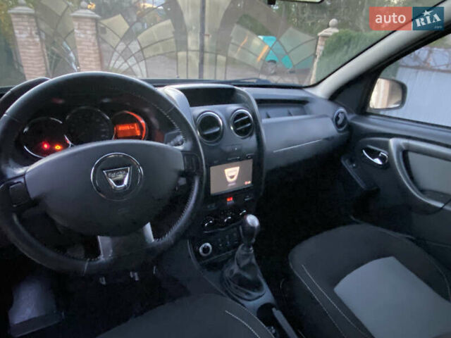 Серый Дачия Duster, объемом двигателя 1.5 л и пробегом 200 тыс. км за 12000 $, фото 34 на Automoto.ua