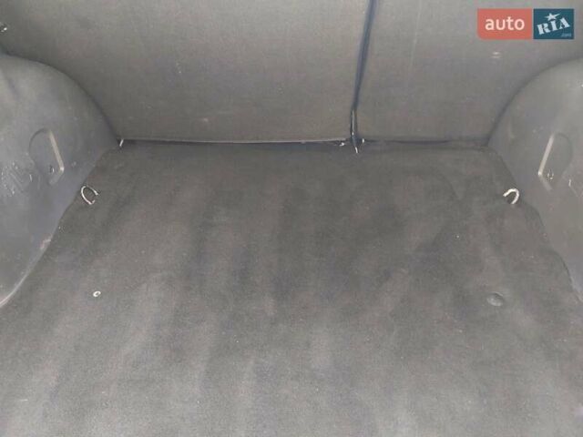 Сірий Дачія Duster, об'ємом двигуна 1.5 л та пробігом 140 тис. км за 11700 $, фото 17 на Automoto.ua