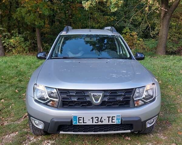 Сірий Дачія Duster, об'ємом двигуна 1.5 л та пробігом 140 тис. км за 11700 $, фото 3 на Automoto.ua