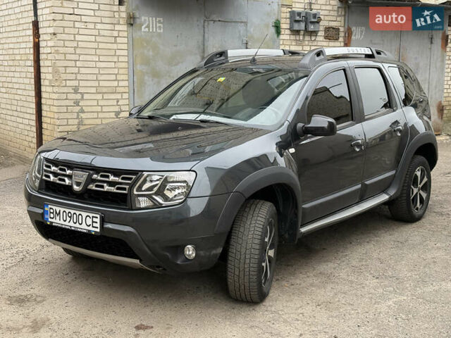 Серый Дачия Duster, объемом двигателя 1.2 л и пробегом 138 тыс. км за 11999 $, фото 2 на Automoto.ua