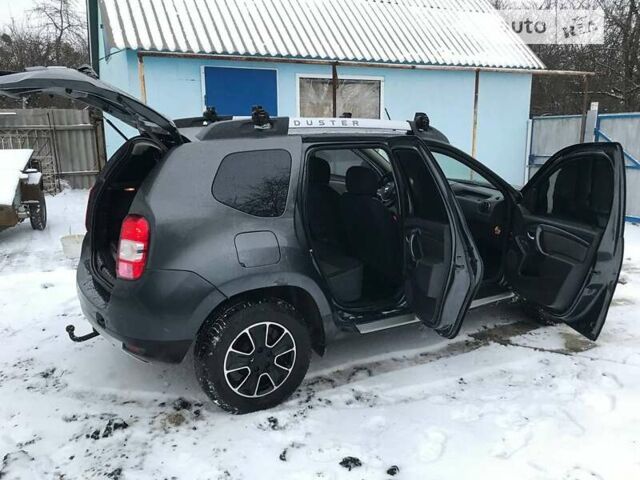 Сірий Дачія Duster, об'ємом двигуна 1.5 л та пробігом 70 тис. км за 11500 $, фото 21 на Automoto.ua