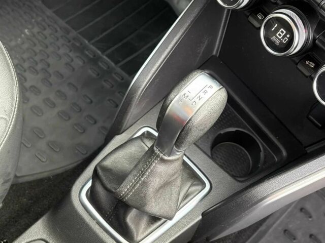 Серый Дачия Duster, объемом двигателя 1.5 л и пробегом 79 тыс. км за 10000 $, фото 15 на Automoto.ua