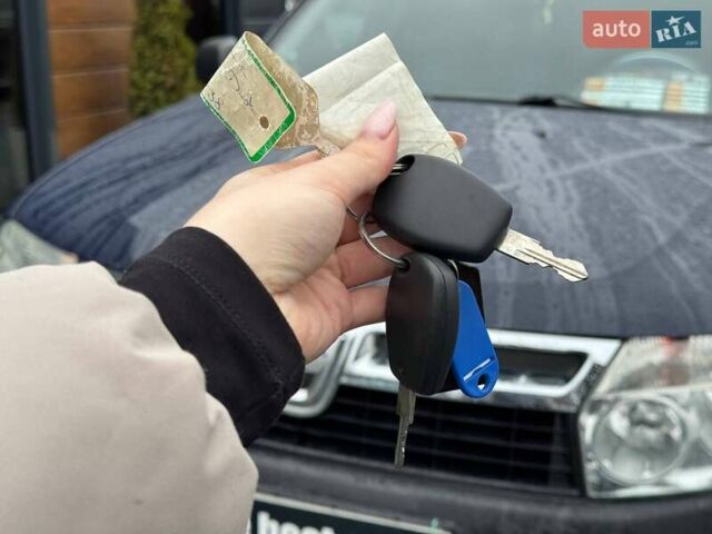 Синій Дачія Duster, об'ємом двигуна 1.6 л та пробігом 230 тис. км за 7500 $, фото 28 на Automoto.ua