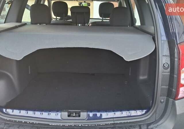 Синій Дачія Duster, об'ємом двигуна 1.6 л та пробігом 109 тис. км за 8200 $, фото 7 на Automoto.ua