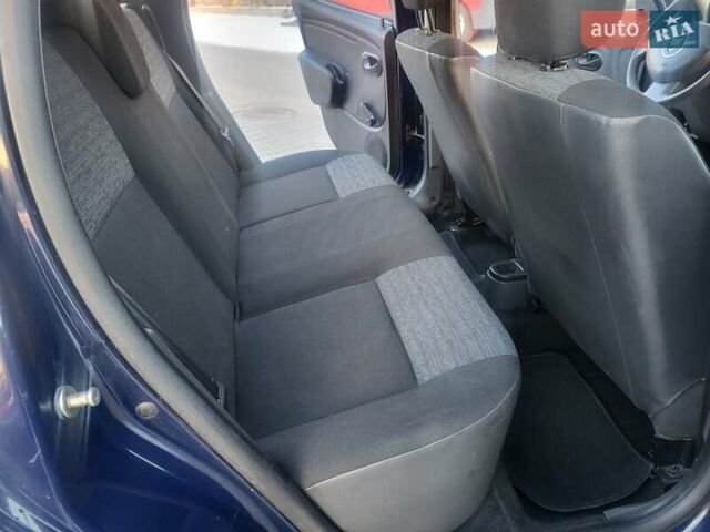 Синий Дачия Duster, объемом двигателя 1.6 л и пробегом 95 тыс. км за 8500 $, фото 65 на Automoto.ua