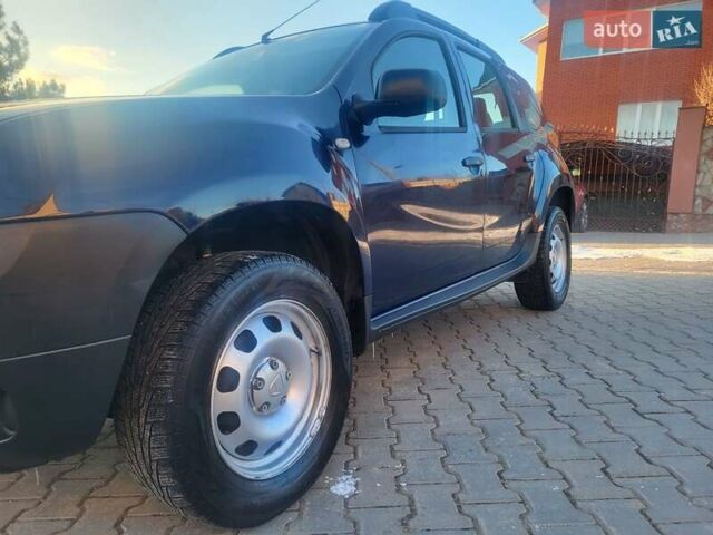 Синий Дачия Duster, объемом двигателя 1.6 л и пробегом 95 тыс. км за 8500 $, фото 10 на Automoto.ua