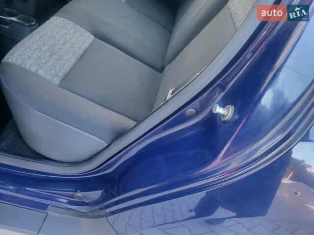 Синий Дачия Duster, объемом двигателя 1.6 л и пробегом 95 тыс. км за 8500 $, фото 73 на Automoto.ua