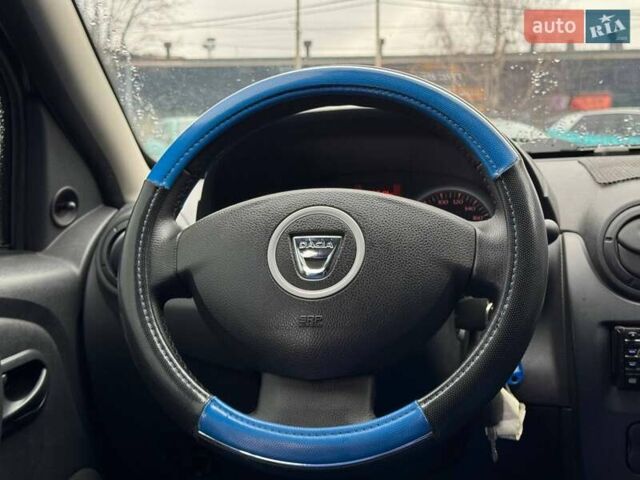 Синій Дачія Duster, об'ємом двигуна 1.6 л та пробігом 230 тис. км за 7500 $, фото 16 на Automoto.ua