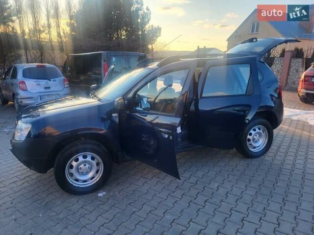 Синий Дачия Duster, объемом двигателя 1.6 л и пробегом 95 тыс. км за 8500 $, фото 46 на Automoto.ua