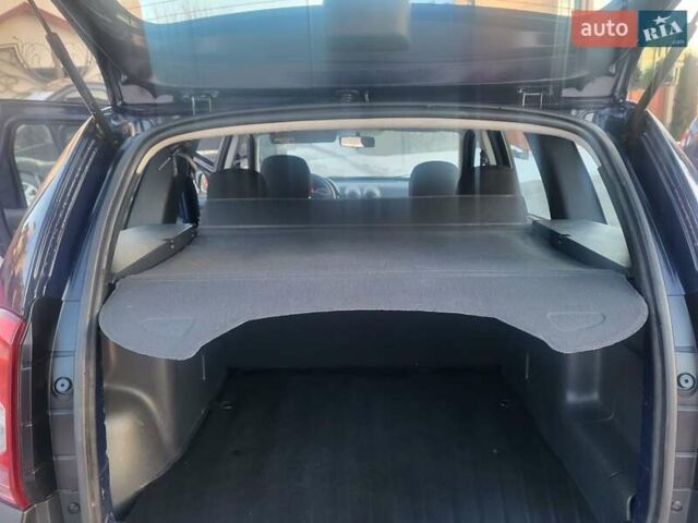 Синий Дачия Duster, объемом двигателя 1.6 л и пробегом 95 тыс. км за 8500 $, фото 69 на Automoto.ua