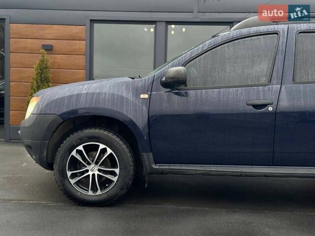 Синій Дачія Duster, об'ємом двигуна 1.6 л та пробігом 230 тис. км за 7500 $, фото 5 на Automoto.ua